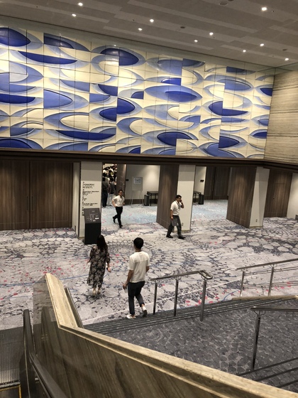 風通しのいい職場づくりを風通し抜群のまなさまと